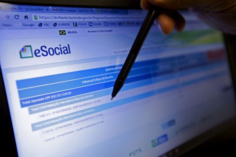 eSocial absorve ‘Contrato Verde e Amarelo’, questionado no STF