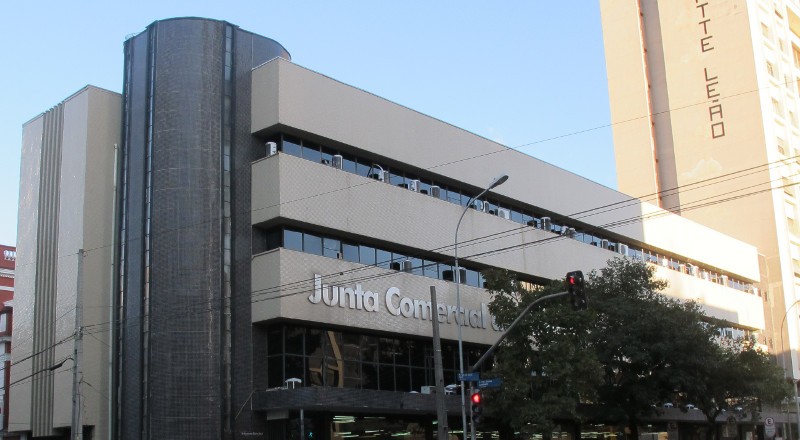 Junta Comercial do Paraná publica manual de registros de empresas